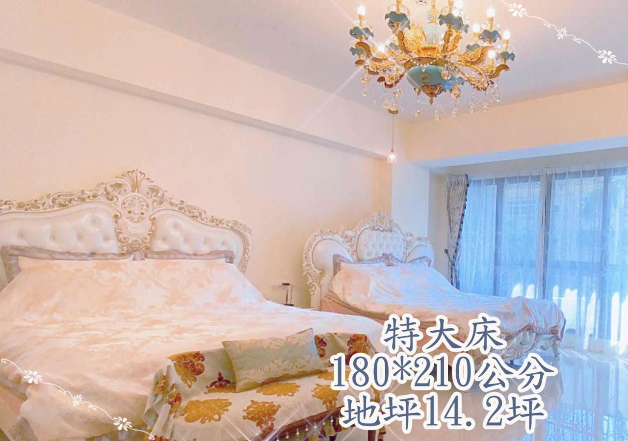 Forest Deer Black Tea Homestay Tainan Bagian luar foto